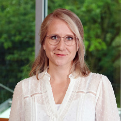 Eva Sauerland